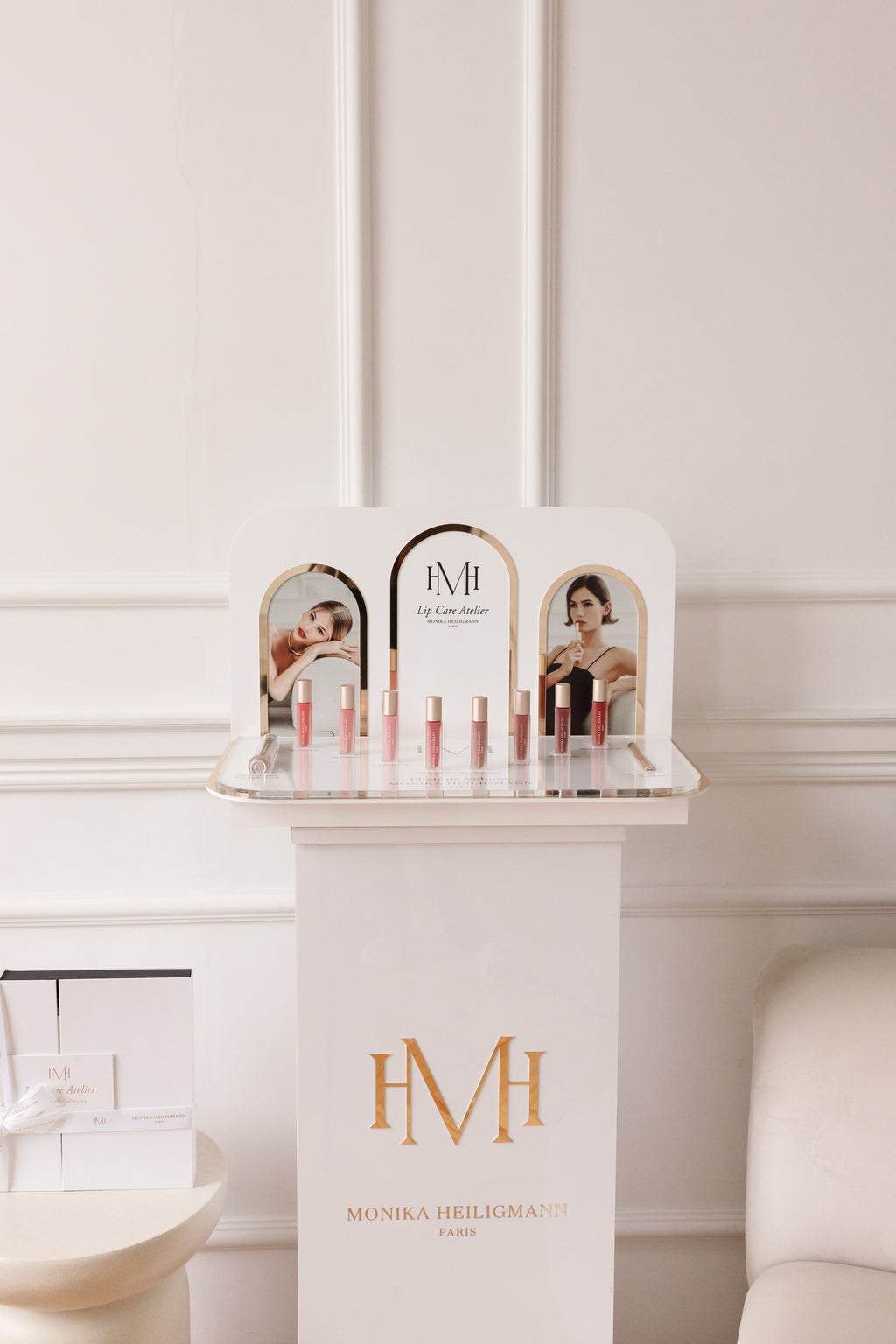 White Elixir Display